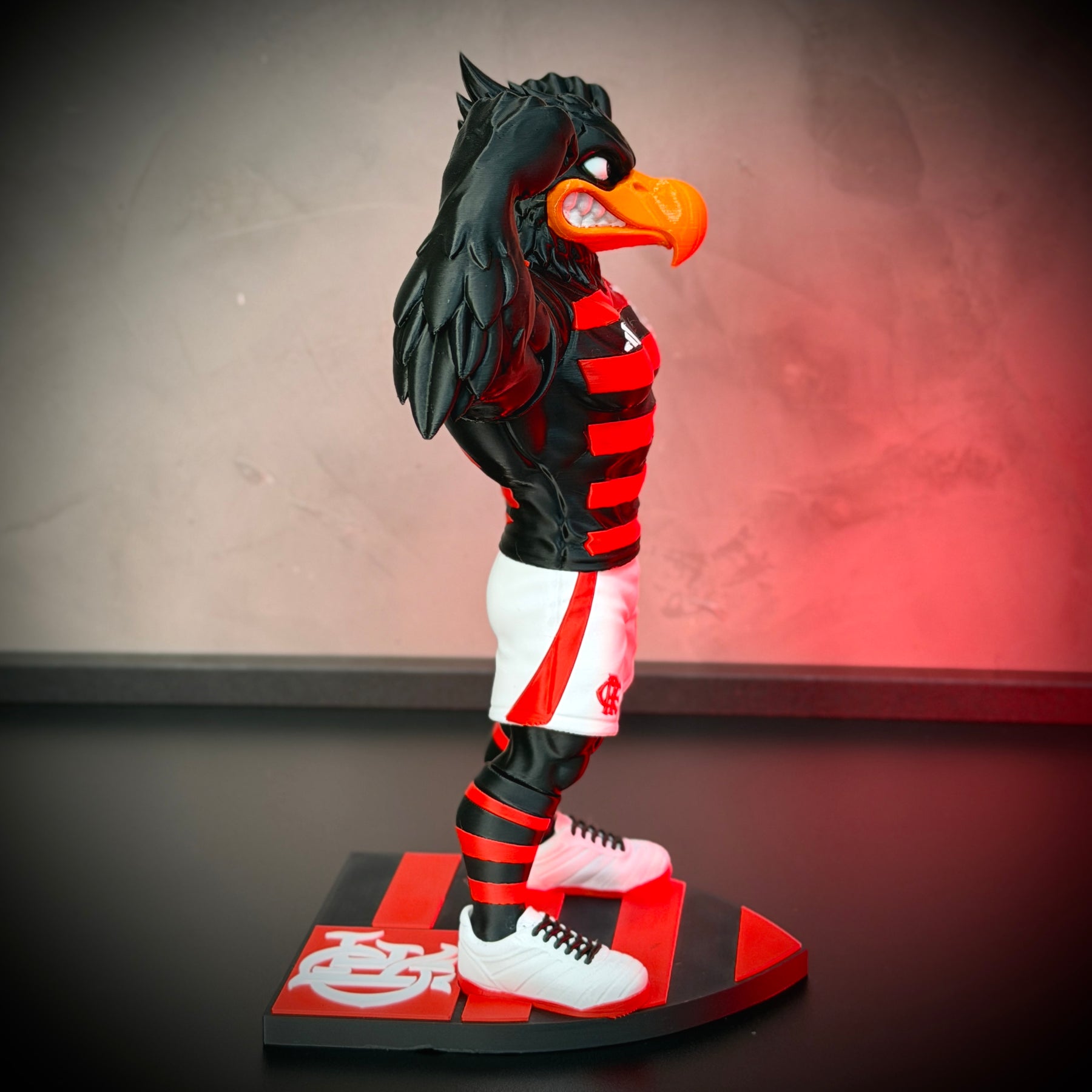 O Urubu do Flamengo Premium Mascote – Arte Decorativa Exclusiva Montado a mão Pronta Entrega EXCLUSIVO FRETE GRÁTIS